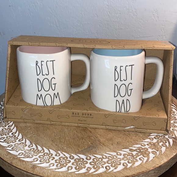 Rae Dunn Accessories - Rae Dunn BEST DOG MOM/DAD Mug Set